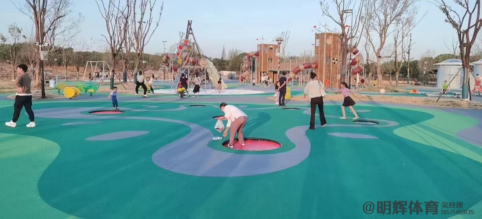 甘孜公园跑道是用什么材料做成的